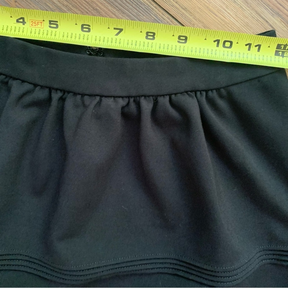Madewell Silhouette Black Skirt Pleated Raw Hem Size Extra Small - Picture 11 of 14